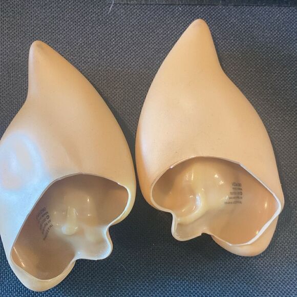 Like New The Legend of Zelda Adult Costume Hylian Cosplay Tan Cream Ears Only - Picture 4 of 5